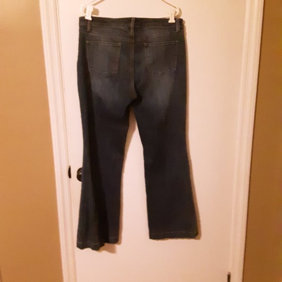 Talbots Jean's size 14 flare - Picture 3 of 6